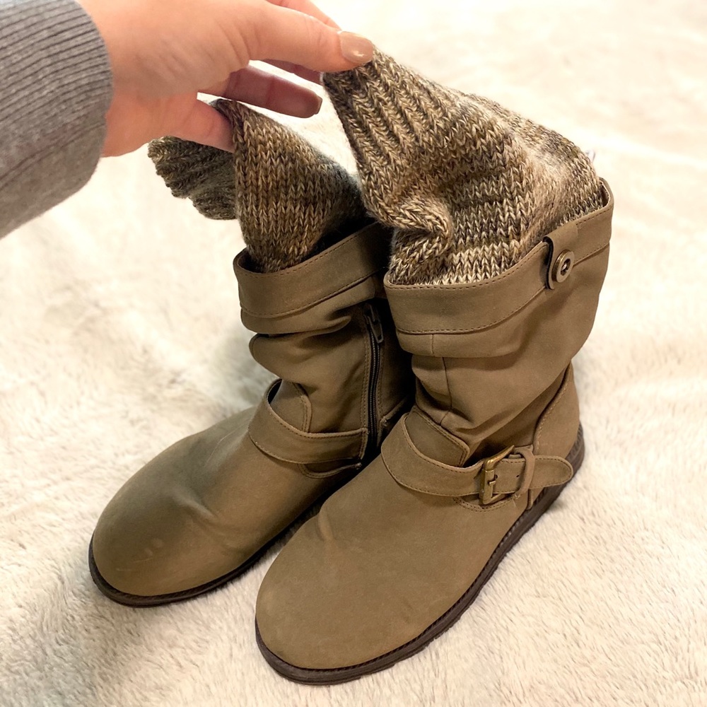 MukLuks Boots